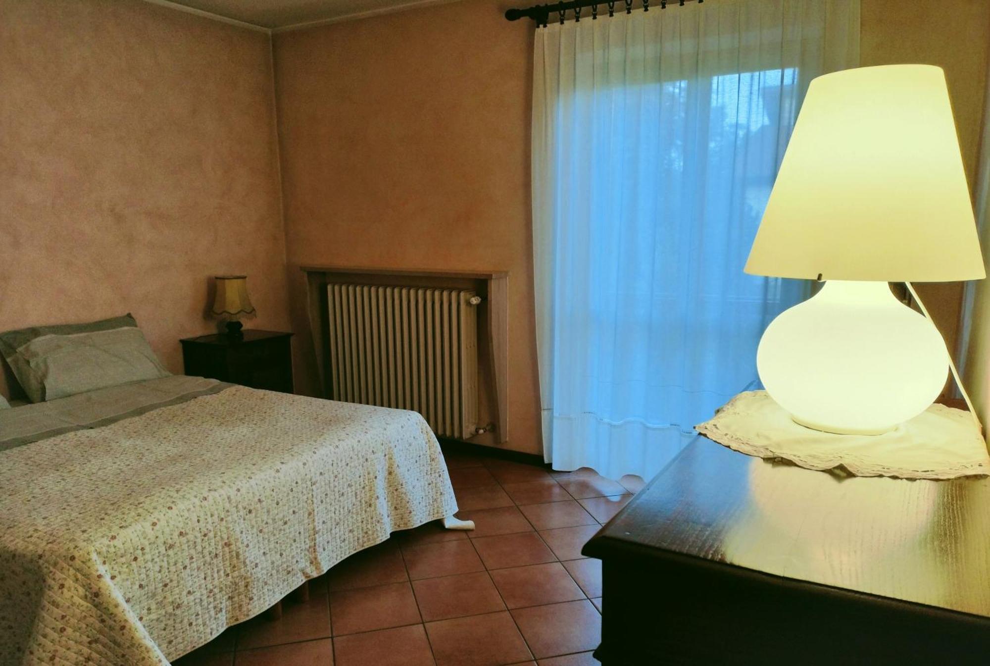 B&B "Madama Granet" Борго Сан Далмацо Екстериор снимка